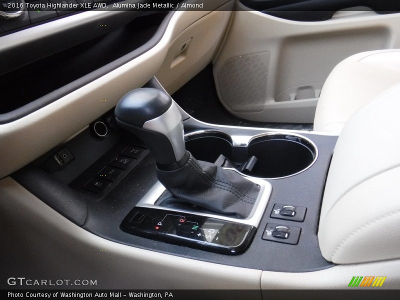 Alumina Jade Metallic / Almond 2016 Toyota Highlander XLE AWD
