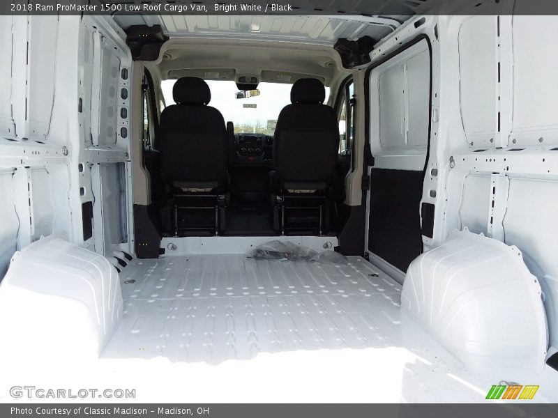 Bright White / Black 2018 Ram ProMaster 1500 Low Roof Cargo Van