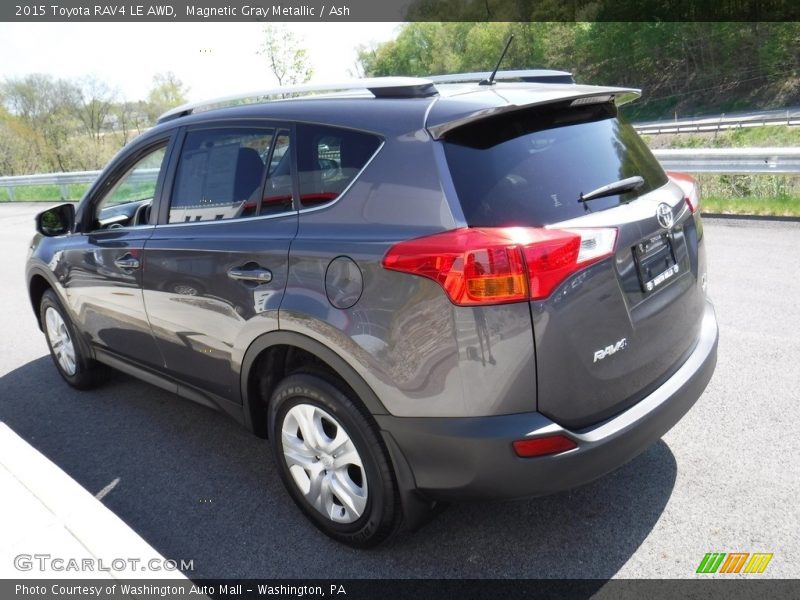 Magnetic Gray Metallic / Ash 2015 Toyota RAV4 LE AWD