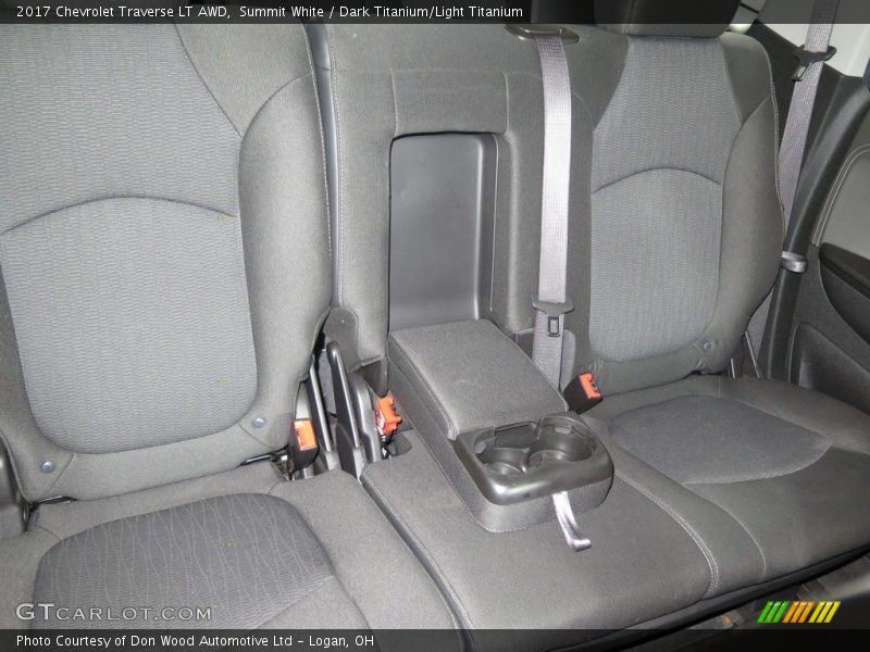 Summit White / Dark Titanium/Light Titanium 2017 Chevrolet Traverse LT AWD