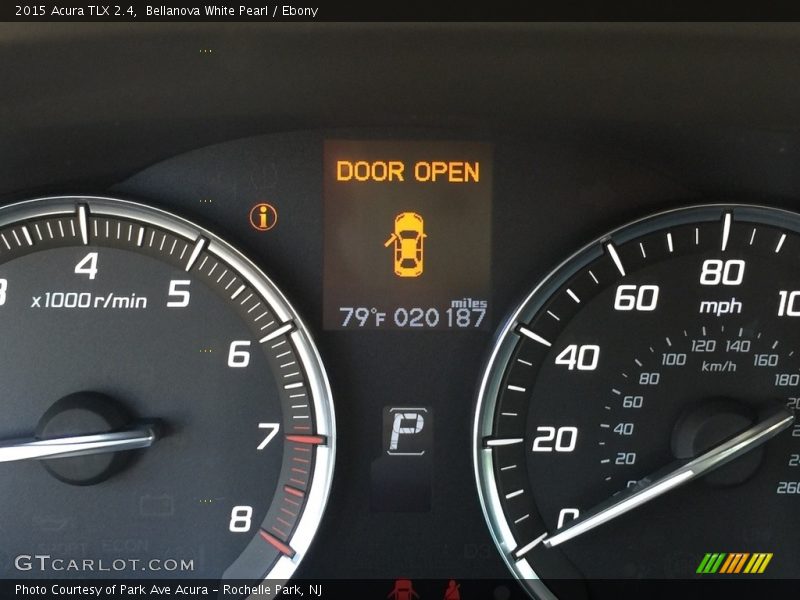 Bellanova White Pearl / Ebony 2015 Acura TLX 2.4