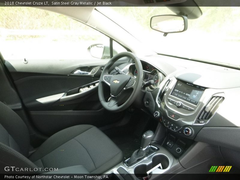 Satin Steel Gray Metallic / Jet Black 2018 Chevrolet Cruze LT