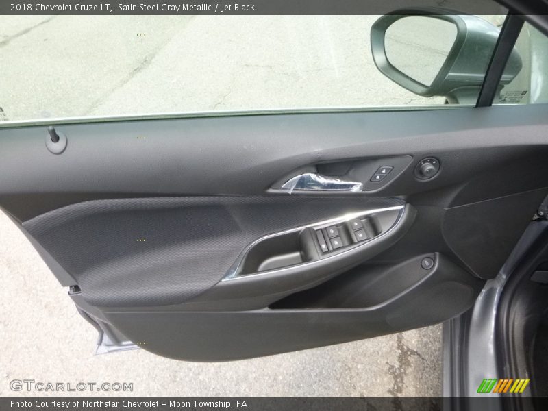 Satin Steel Gray Metallic / Jet Black 2018 Chevrolet Cruze LT
