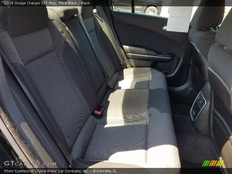 Pitch Black / Black 2018 Dodge Charger SXT Plus