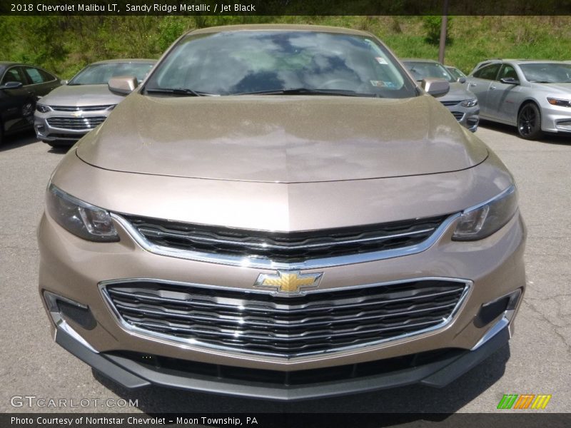 Sandy Ridge Metallic / Jet Black 2018 Chevrolet Malibu LT