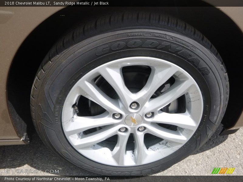 Sandy Ridge Metallic / Jet Black 2018 Chevrolet Malibu LT