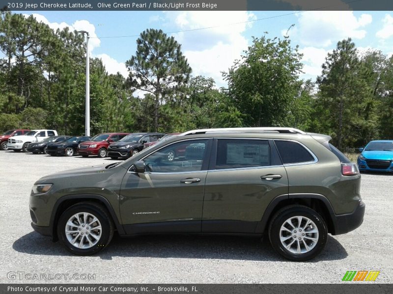 Olive Green Pearl / Black/Light Frost Beige 2019 Jeep Cherokee Latitude