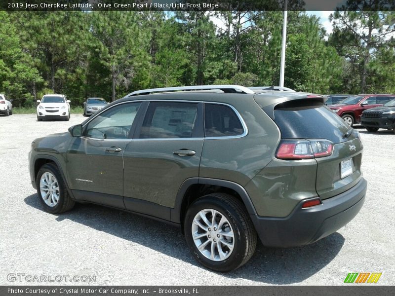 Olive Green Pearl / Black/Light Frost Beige 2019 Jeep Cherokee Latitude