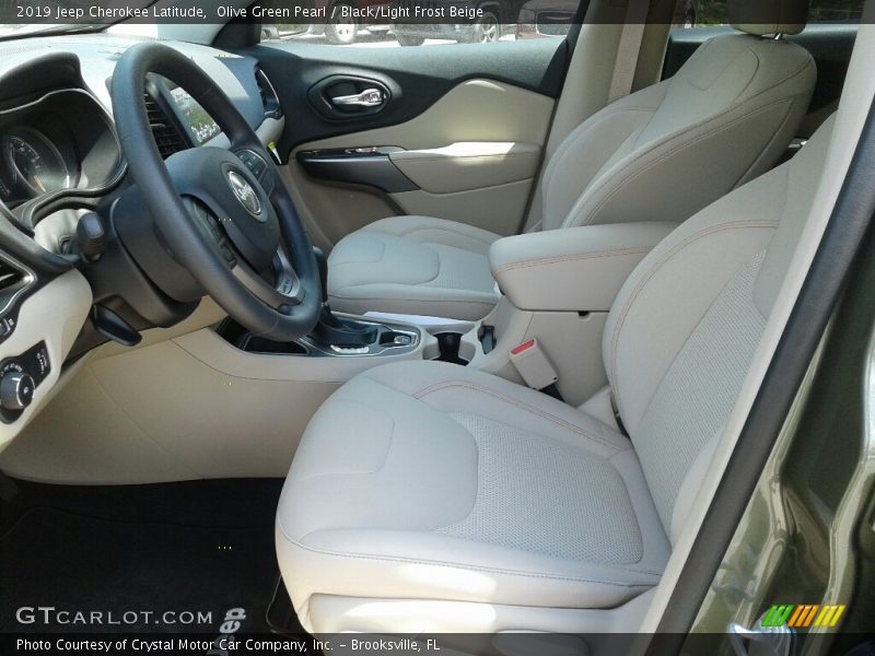 Olive Green Pearl / Black/Light Frost Beige 2019 Jeep Cherokee Latitude