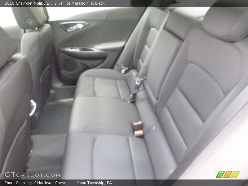 Silver Ice Metallic / Jet Black 2018 Chevrolet Malibu LT