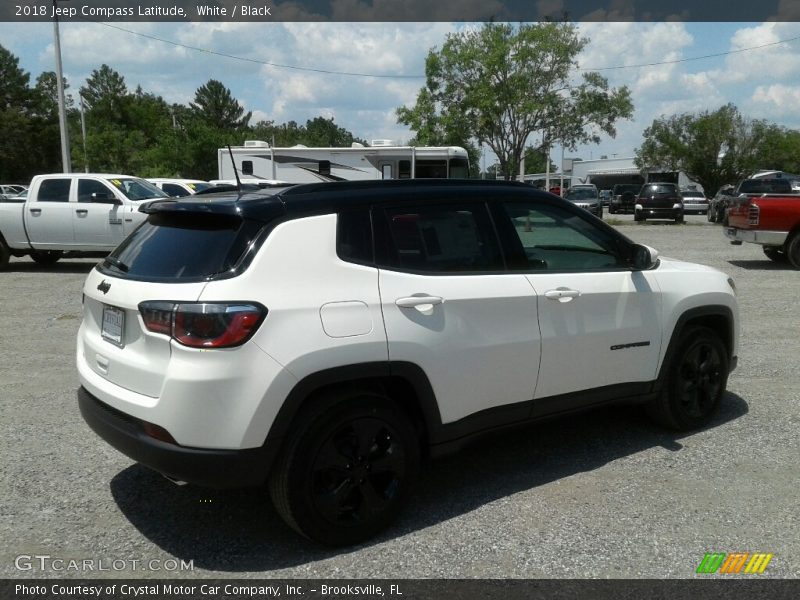 White / Black 2018 Jeep Compass Latitude