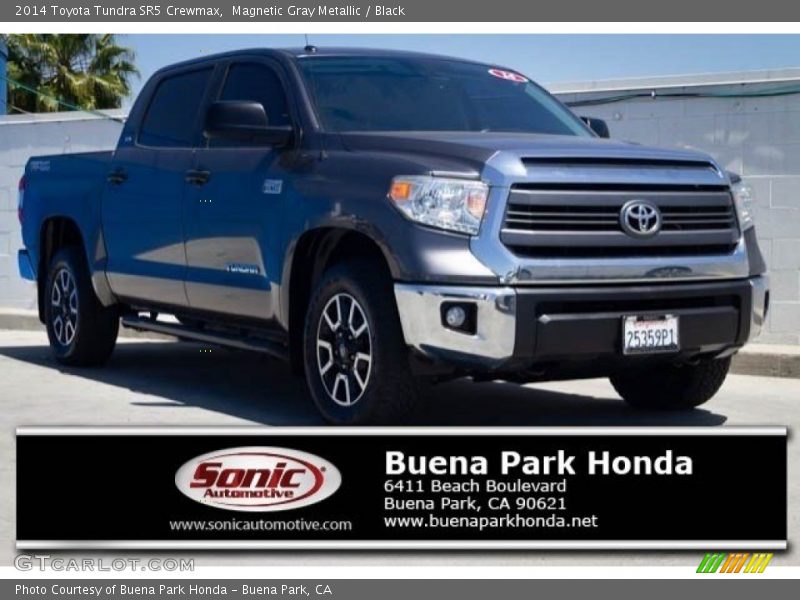 Magnetic Gray Metallic / Black 2014 Toyota Tundra SR5 Crewmax