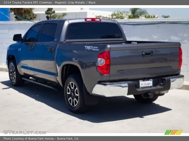 Magnetic Gray Metallic / Black 2014 Toyota Tundra SR5 Crewmax