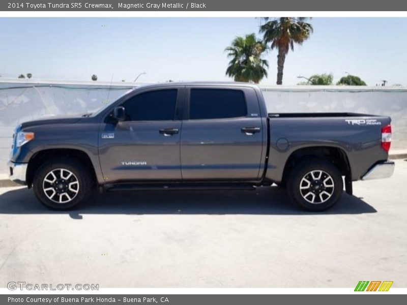 Magnetic Gray Metallic / Black 2014 Toyota Tundra SR5 Crewmax