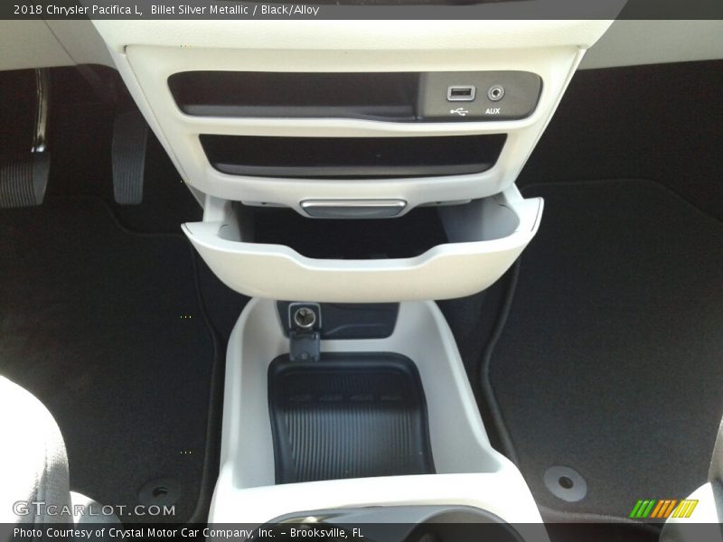 Billet Silver Metallic / Black/Alloy 2018 Chrysler Pacifica L