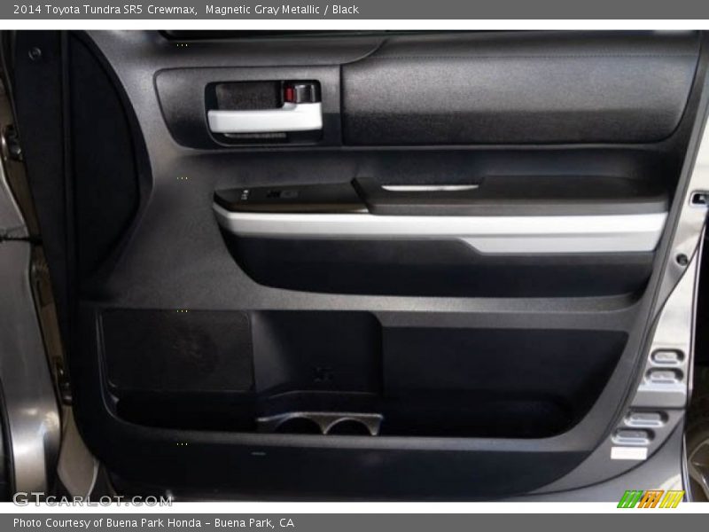 Magnetic Gray Metallic / Black 2014 Toyota Tundra SR5 Crewmax