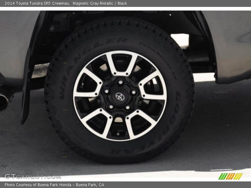 Magnetic Gray Metallic / Black 2014 Toyota Tundra SR5 Crewmax