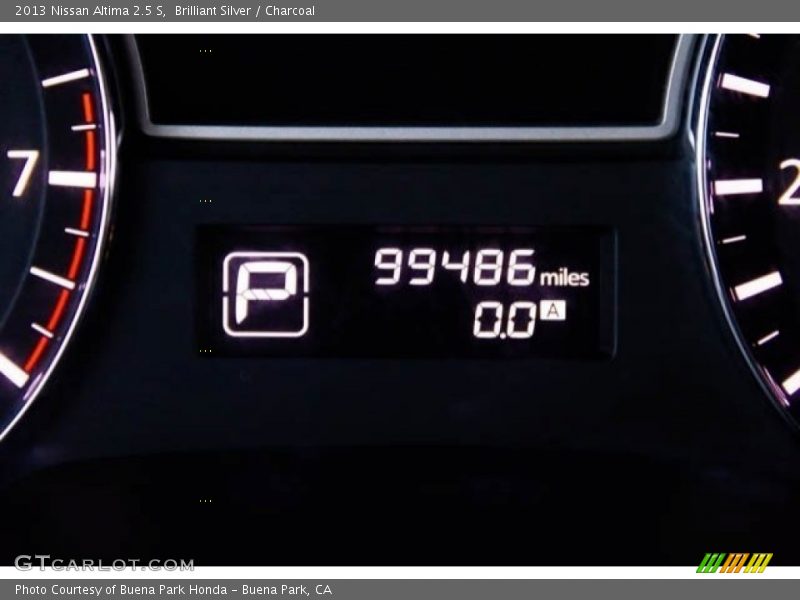 Brilliant Silver / Charcoal 2013 Nissan Altima 2.5 S