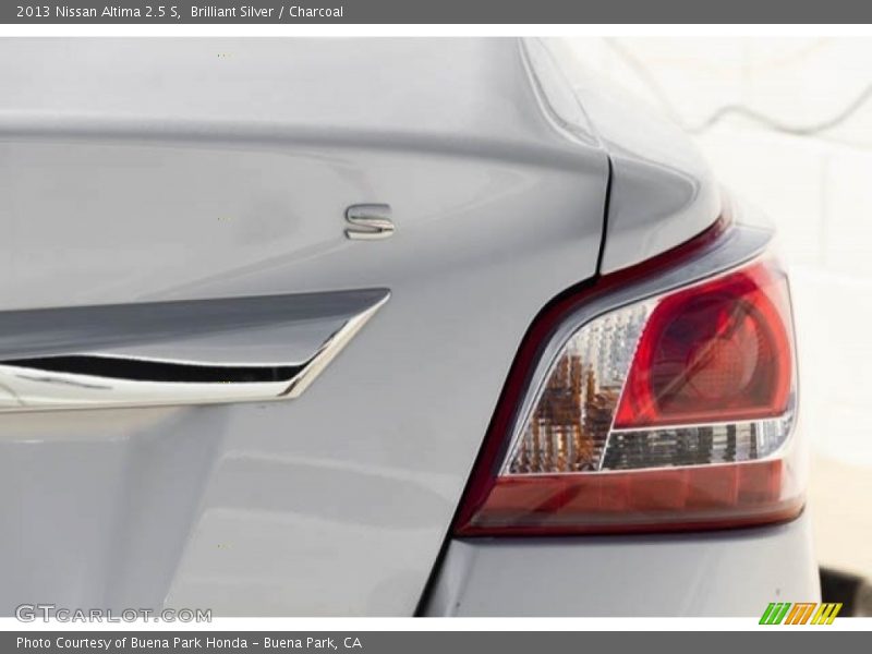 Brilliant Silver / Charcoal 2013 Nissan Altima 2.5 S