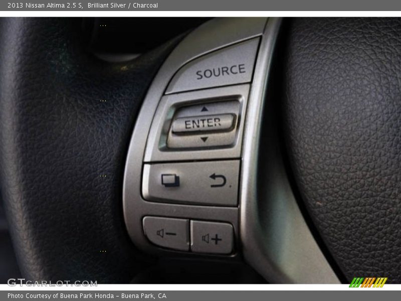 Brilliant Silver / Charcoal 2013 Nissan Altima 2.5 S