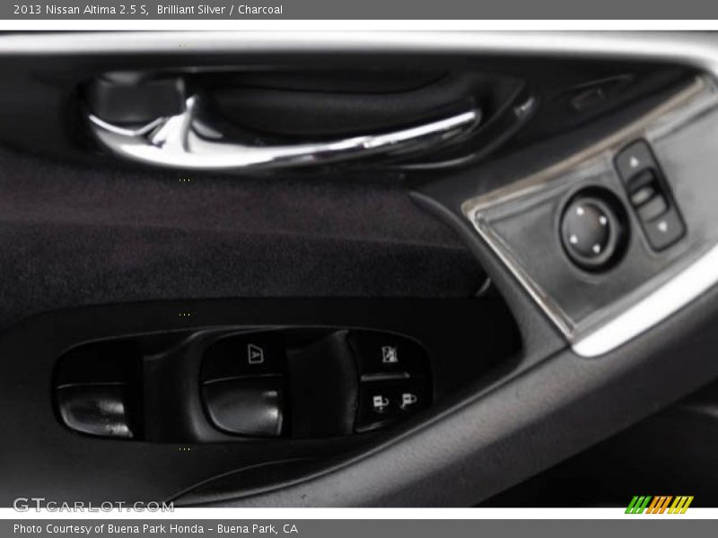 Brilliant Silver / Charcoal 2013 Nissan Altima 2.5 S