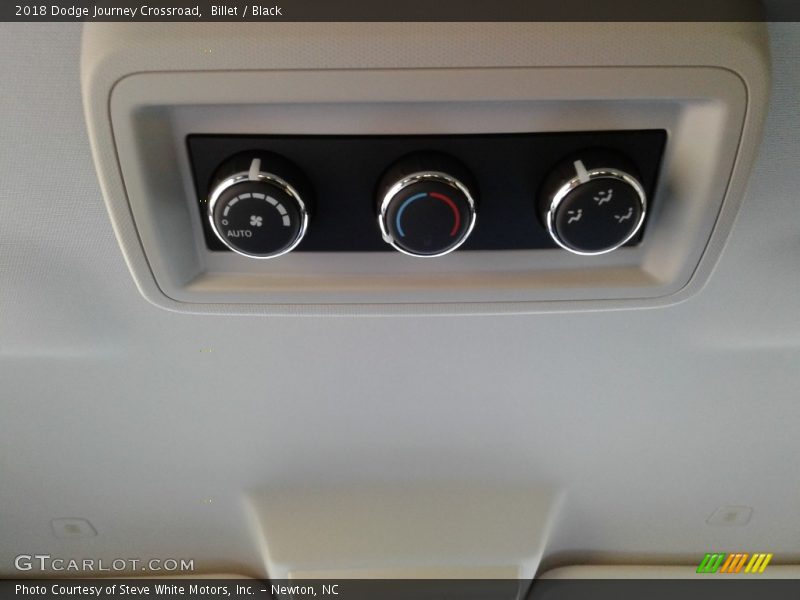 Billet / Black 2018 Dodge Journey Crossroad