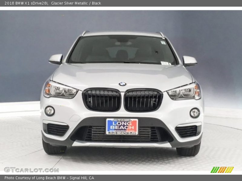 Glacier Silver Metallic / Black 2018 BMW X1 sDrive28i