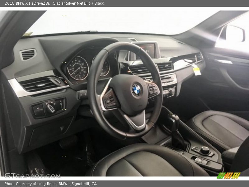 Glacier Silver Metallic / Black 2018 BMW X1 sDrive28i