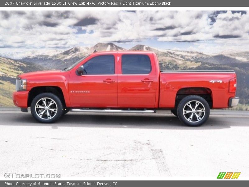 Victory Red / Light Titanium/Ebony Black 2007 Chevrolet Silverado 1500 LT Crew Cab 4x4
