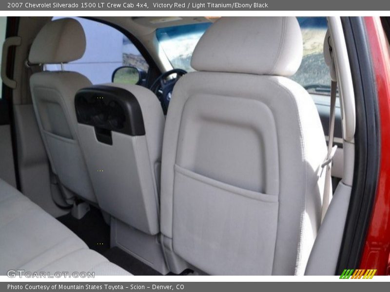 Victory Red / Light Titanium/Ebony Black 2007 Chevrolet Silverado 1500 LT Crew Cab 4x4