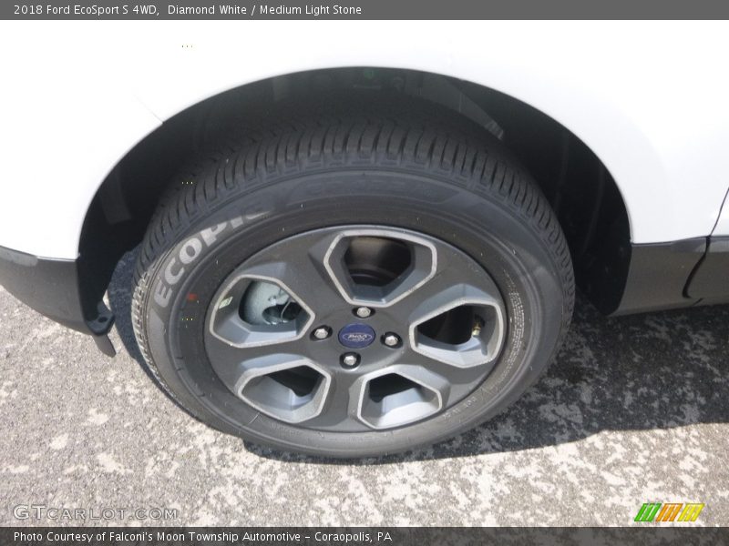 Diamond White / Medium Light Stone 2018 Ford EcoSport S 4WD