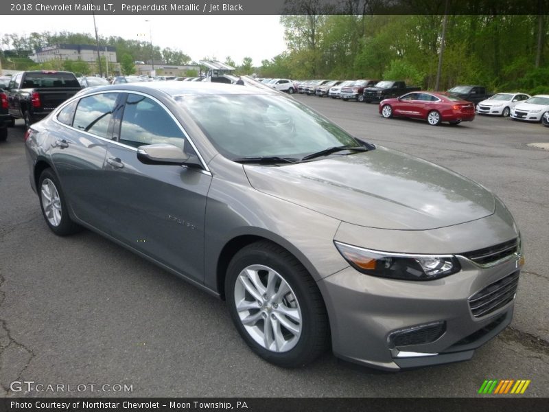 Pepperdust Metallic / Jet Black 2018 Chevrolet Malibu LT