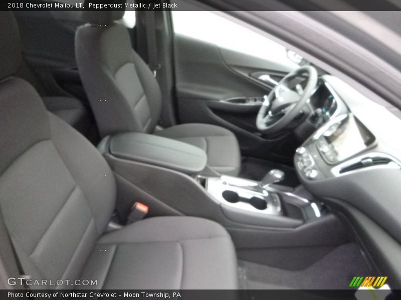 Pepperdust Metallic / Jet Black 2018 Chevrolet Malibu LT