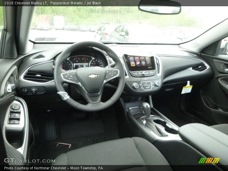 Pepperdust Metallic / Jet Black 2018 Chevrolet Malibu LT