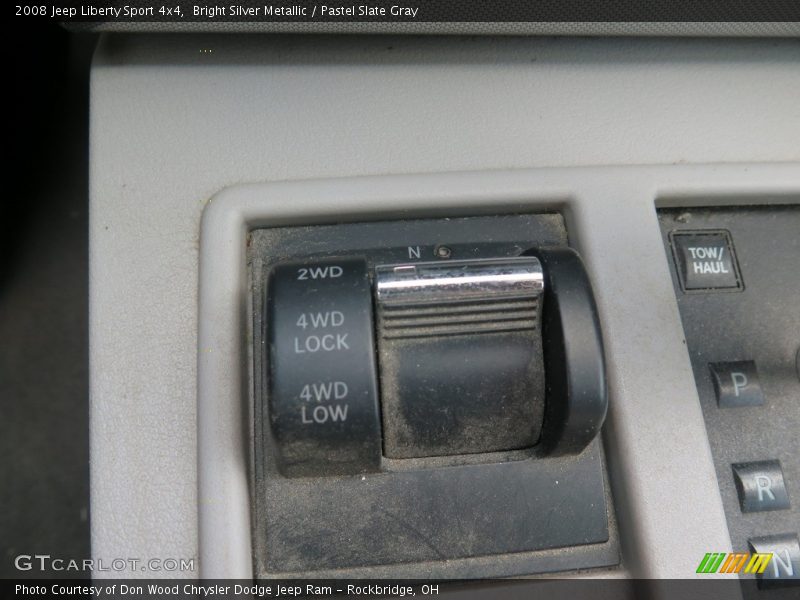 Bright Silver Metallic / Pastel Slate Gray 2008 Jeep Liberty Sport 4x4