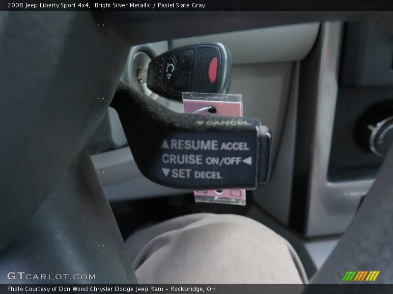 Bright Silver Metallic / Pastel Slate Gray 2008 Jeep Liberty Sport 4x4