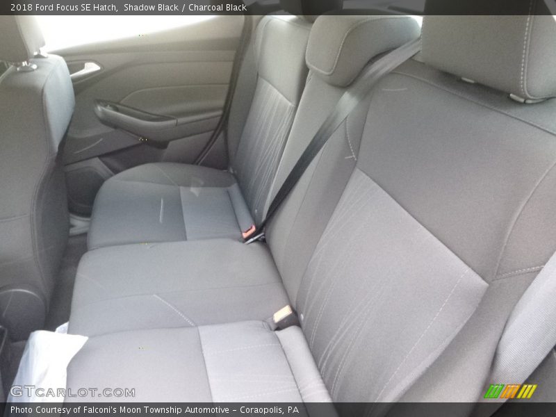 Shadow Black / Charcoal Black 2018 Ford Focus SE Hatch