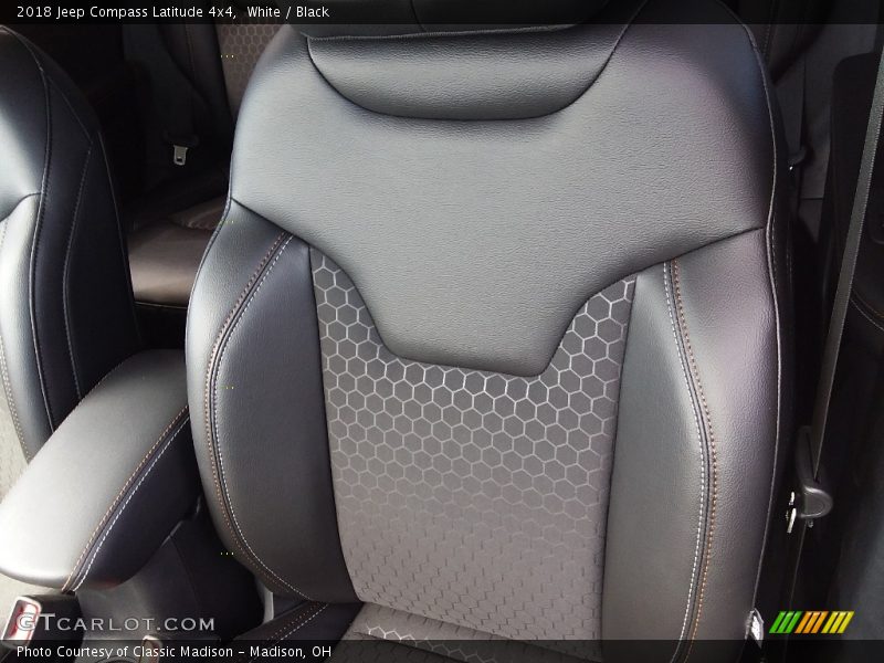 White / Black 2018 Jeep Compass Latitude 4x4