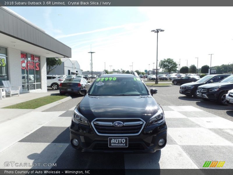 Crystal Black Silica / Ivory 2018 Subaru Outback 3.6R Limited