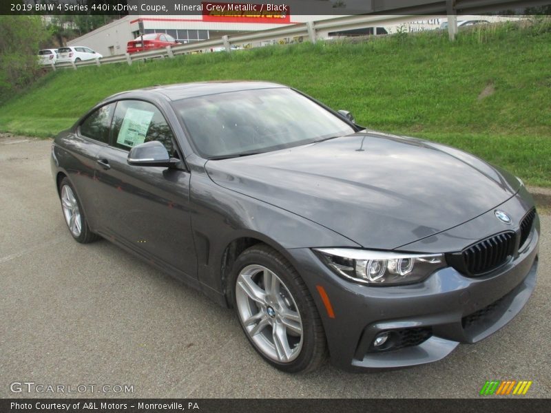 Mineral Grey Metallic / Black 2019 BMW 4 Series 440i xDrive Coupe