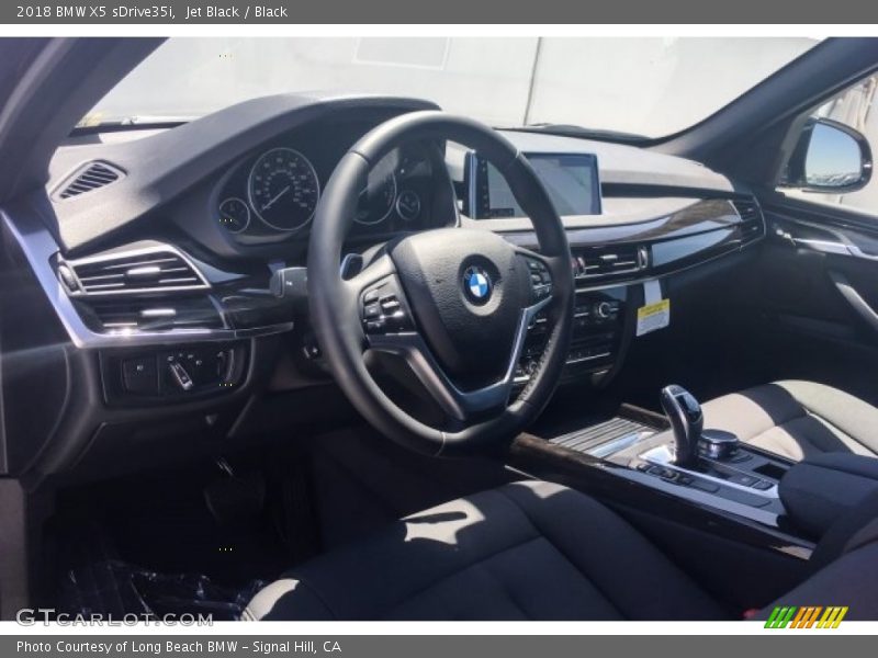 Jet Black / Black 2018 BMW X5 sDrive35i