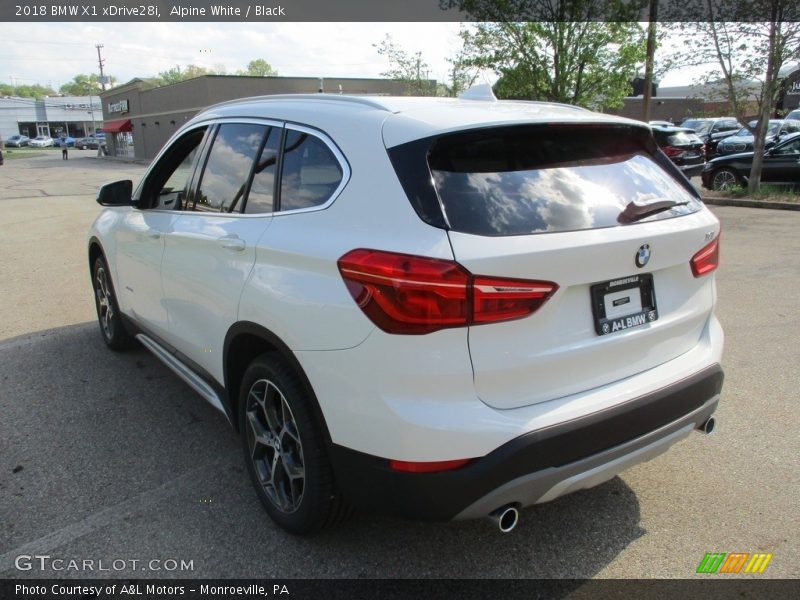 Alpine White / Black 2018 BMW X1 xDrive28i