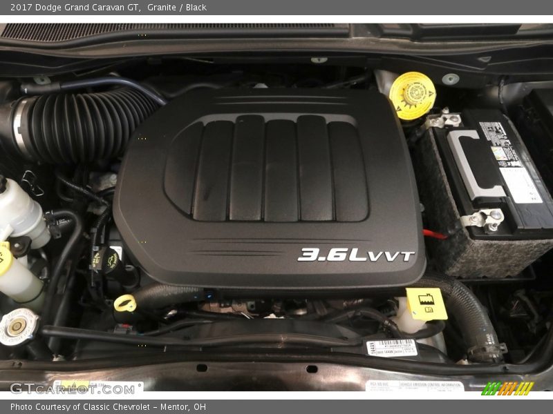 Granite / Black 2017 Dodge Grand Caravan GT