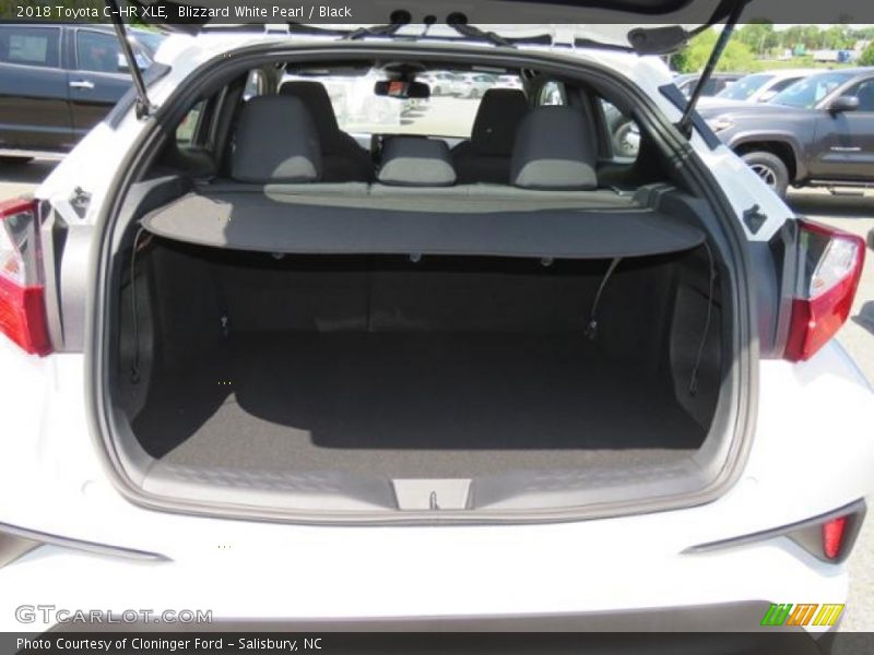 Blizzard White Pearl / Black 2018 Toyota C-HR XLE