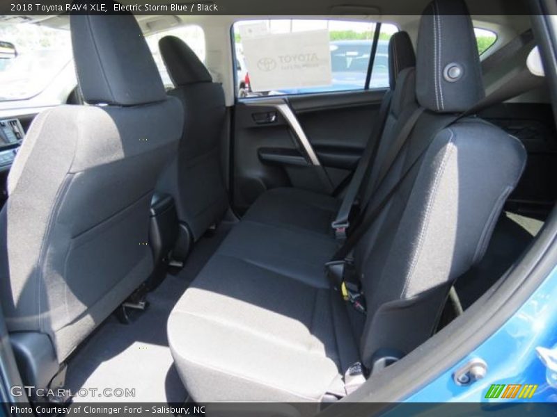 Electric Storm Blue / Black 2018 Toyota RAV4 XLE