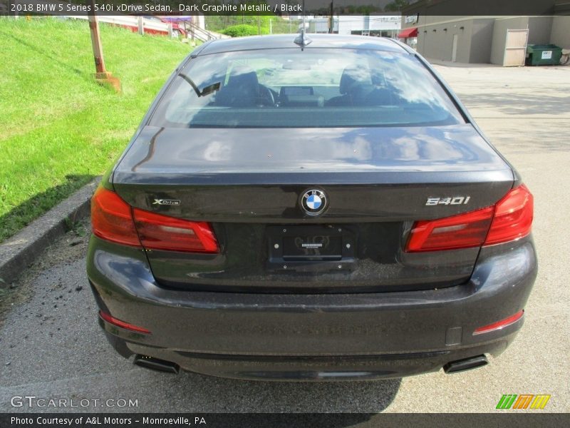 Dark Graphite Metallic / Black 2018 BMW 5 Series 540i xDrive Sedan