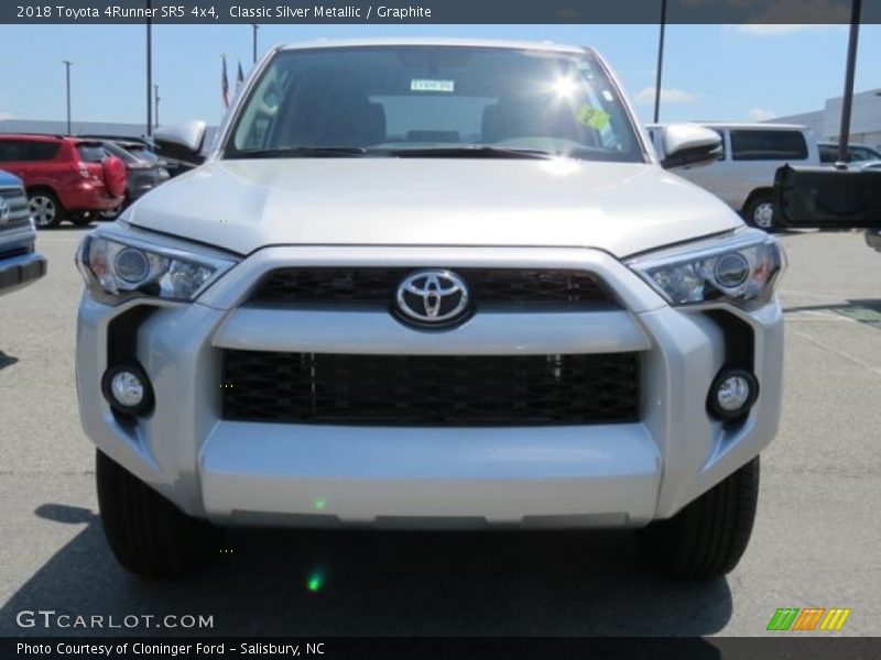 Classic Silver Metallic / Graphite 2018 Toyota 4Runner SR5 4x4