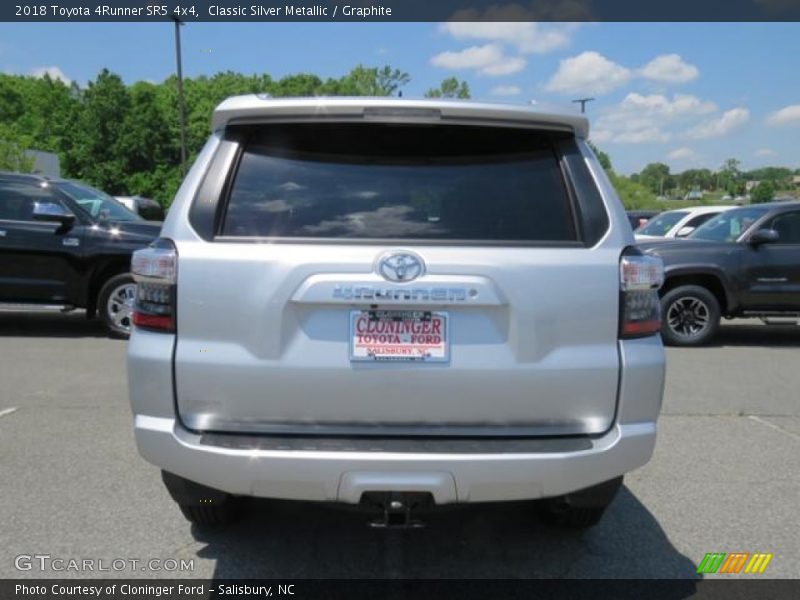Classic Silver Metallic / Graphite 2018 Toyota 4Runner SR5 4x4