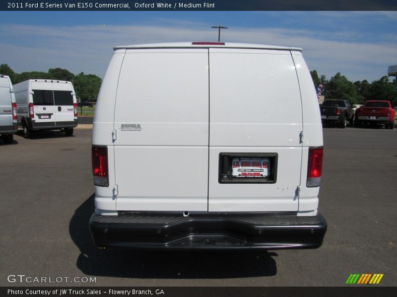 Oxford White / Medium Flint 2011 Ford E Series Van E150 Commercial