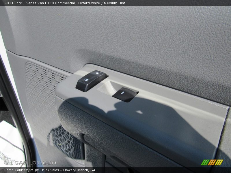 Oxford White / Medium Flint 2011 Ford E Series Van E150 Commercial
